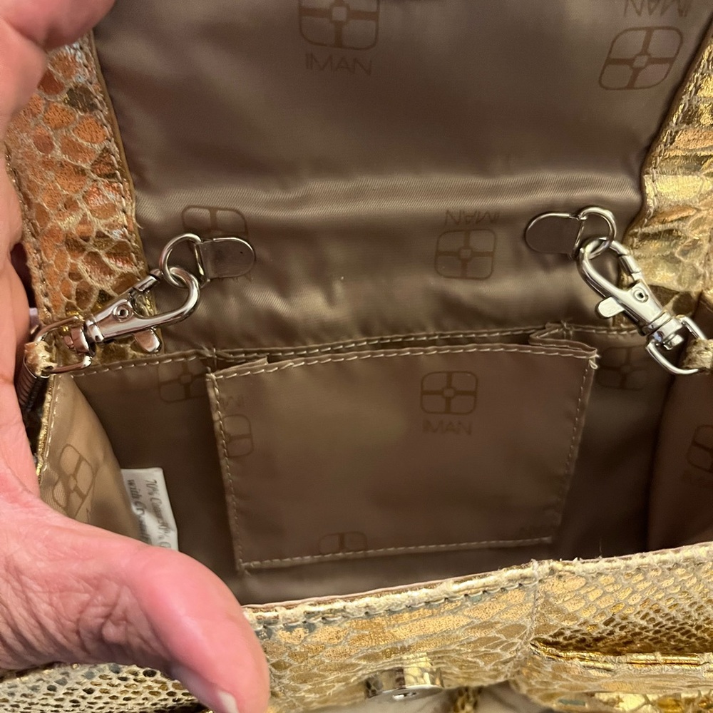 Gold Clutch - Picture 4 of 4